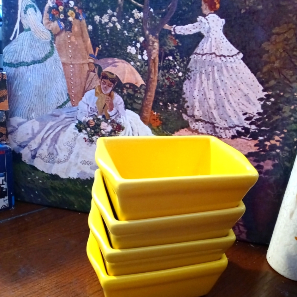 Celebrate it mini Harvest baking dishes Rare Vintage 4 Set,New!!!,Gift it.🛍